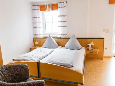 Schlafzimmer Doppelbett