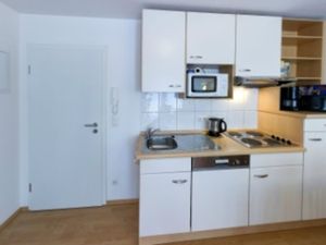 13702249-Appartement-2-Ahlbeck-300x225-5