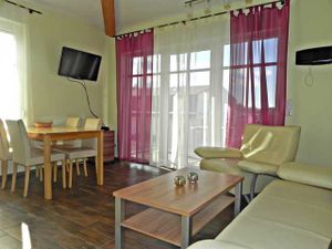 18807366-Appartement-4-Ahlbeck-300x225-4
