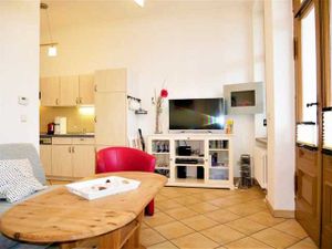 23298668-Appartement-2-Ahlbeck-300x225-4