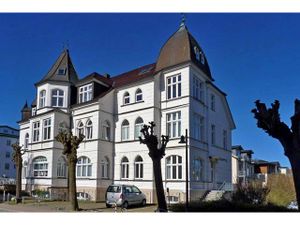 23916459-Appartement-5-Ahlbeck-300x225-1