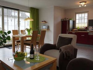 18363406-Appartement-4-Ahlbeck-300x225-1