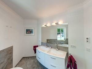 18026629-Appartement-6-Ahlbeck-300x225-4