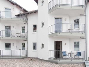 18620195-Appartement-3-Ahlbeck-300x225-2