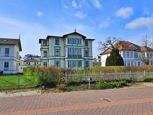 19044321-Appartement-4-Ahlbeck-300x225-2