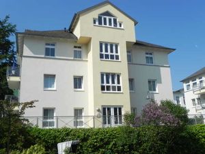 21922519-Appartement-2-Ahlbeck-300x225-1