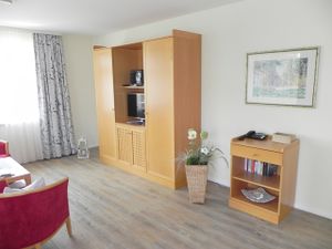 19017091-Appartement-2-Ahlbeck-300x225-3
