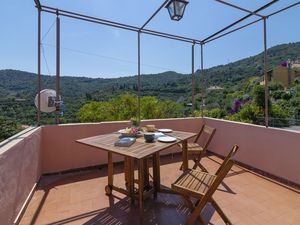 23707331-Appartement-4-Alassio-300x225-0