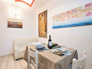 23706593-Appartement-4-Alassio-300x225-2