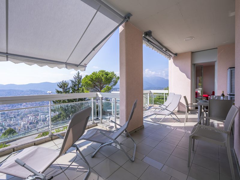 23706886-Appartement-4-Aldesago-800x600-1