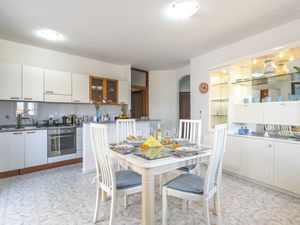 24015380-Appartement-4-Alghero-300x225-3