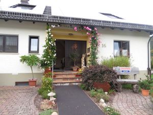 19075633-Appartement-4-Amorbach-300x225-1