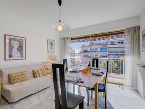 23707636-Appartement-4-Antibes (Côte D'Azur)-300x225-2