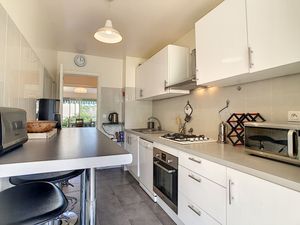 23708380-Appartement-6-Antibes (Côte D'Azur)-300x225-5