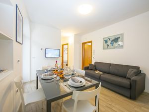 23707545-Appartement-5-Arco-300x225-4