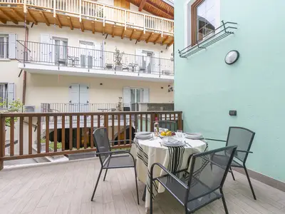 Die herrliche Terrasse aus einem anderen Blickwinkel