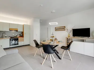 Küche und Essbereich