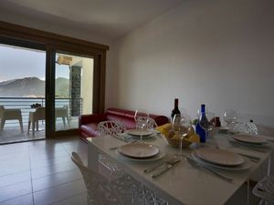 24039134-Appartement-4-Argegno-300x225-3