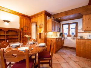 23706222-Appartement-5-Argentière-300x225-5