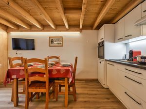 23706276-Appartement-4-Argentière-300x225-2