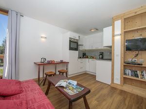 23706364-Appartement-2-Argentière-300x225-3