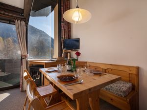 23706381-Appartement-6-Argentière-300x225-4