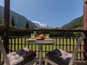 23706467-Appartement-2-Argentière-300x225-2