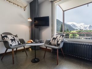 23706467-Appartement-2-Argentière-300x225-4