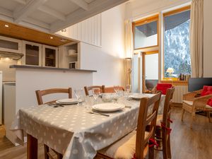 23706463-Appartement-4-Argentière-300x225-3