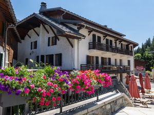 23707496-Appartement-3-Argentière-300x225-2