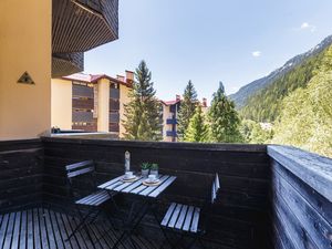 23707582-Appartement-6-Argentière-300x225-1