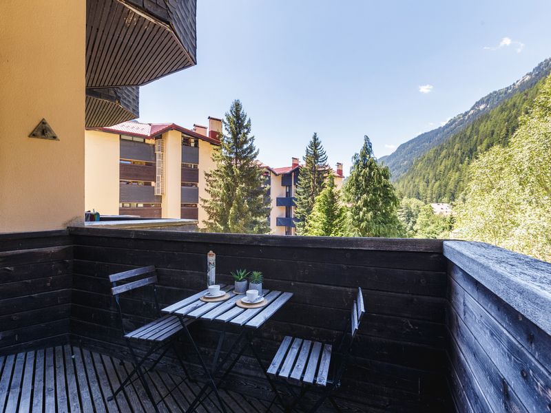 23707582-Appartement-6-Argentière-800x600-1