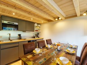 23707622-Appartement-6-Argentière-300x225-3