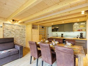 23707622-Appartement-6-Argentière-300x225-5