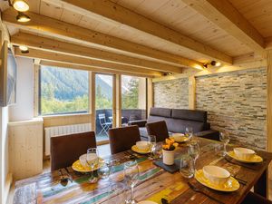 23707622-Appartement-6-Argentière-300x225-4