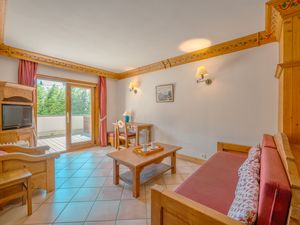 23708744-Appartement-5-Argentière-300x225-1