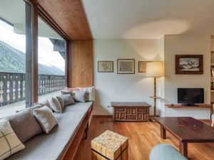 24017326-Appartement-6-Argentière-300x225-1