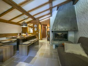 23706255-Appartement-3-Argentière-300x225-2