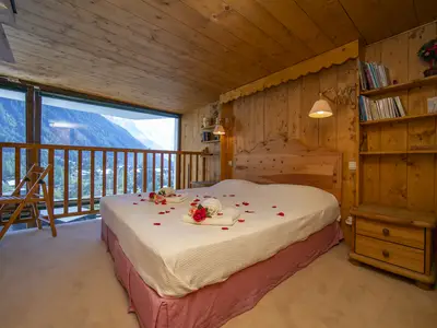 Doppelbett auf der Mezzanine Ebene