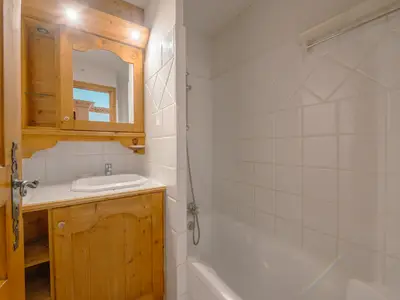 Bad mit Dusche