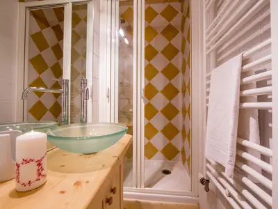 Badezimmer 2 mit Dusche