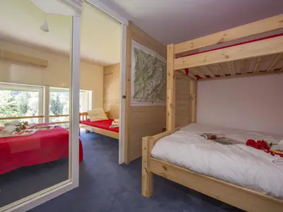 Zweites Schlafzimmer mit Hochbett