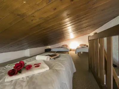 Zwischengeschoss mit 3 Einzelbetten