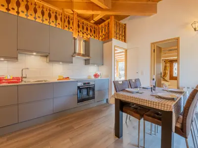 Küche und Essbereich