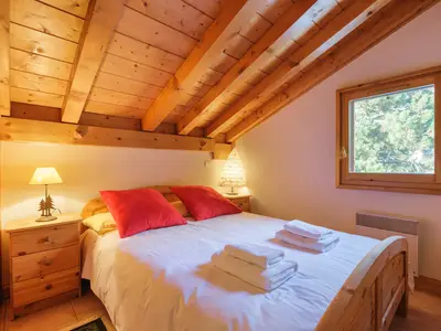 Gemütliches Hauptschlafzimmer