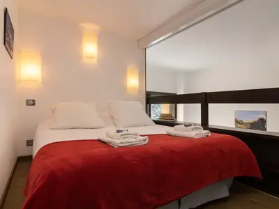 Doppelbett im Zwischengeschoss