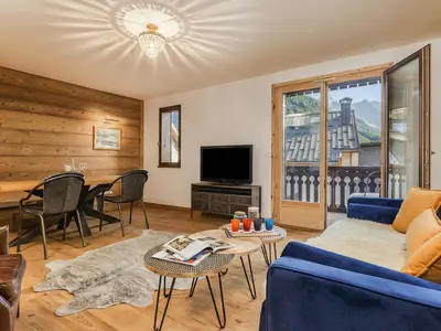 Geräumige und helle Wohnräume mit herrlichem Blick auf den Mont Blanc