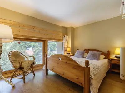 Stilvolles Hauptschlafzimmer