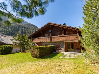 Villages des Oursons rechte Seitenansicht Chalet B