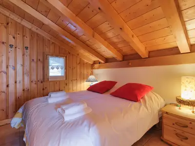 Komfortables zweites Schlafzimmer